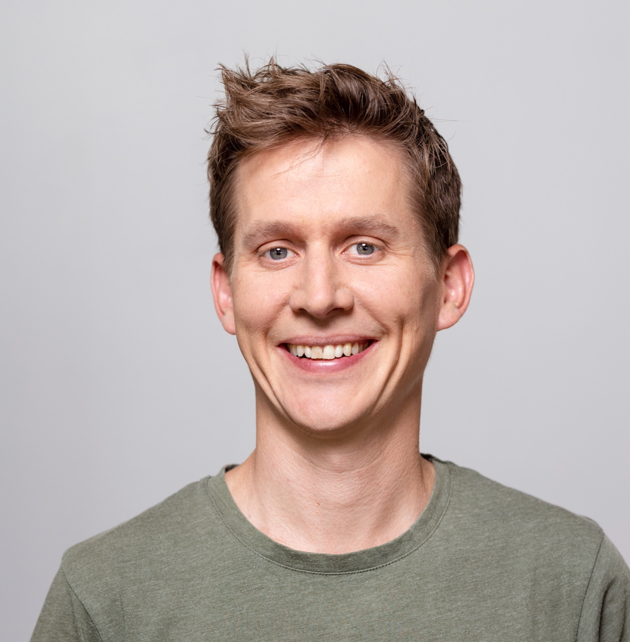 Portrait of Christian Hirsig, Founder / Board Member of Powercoders